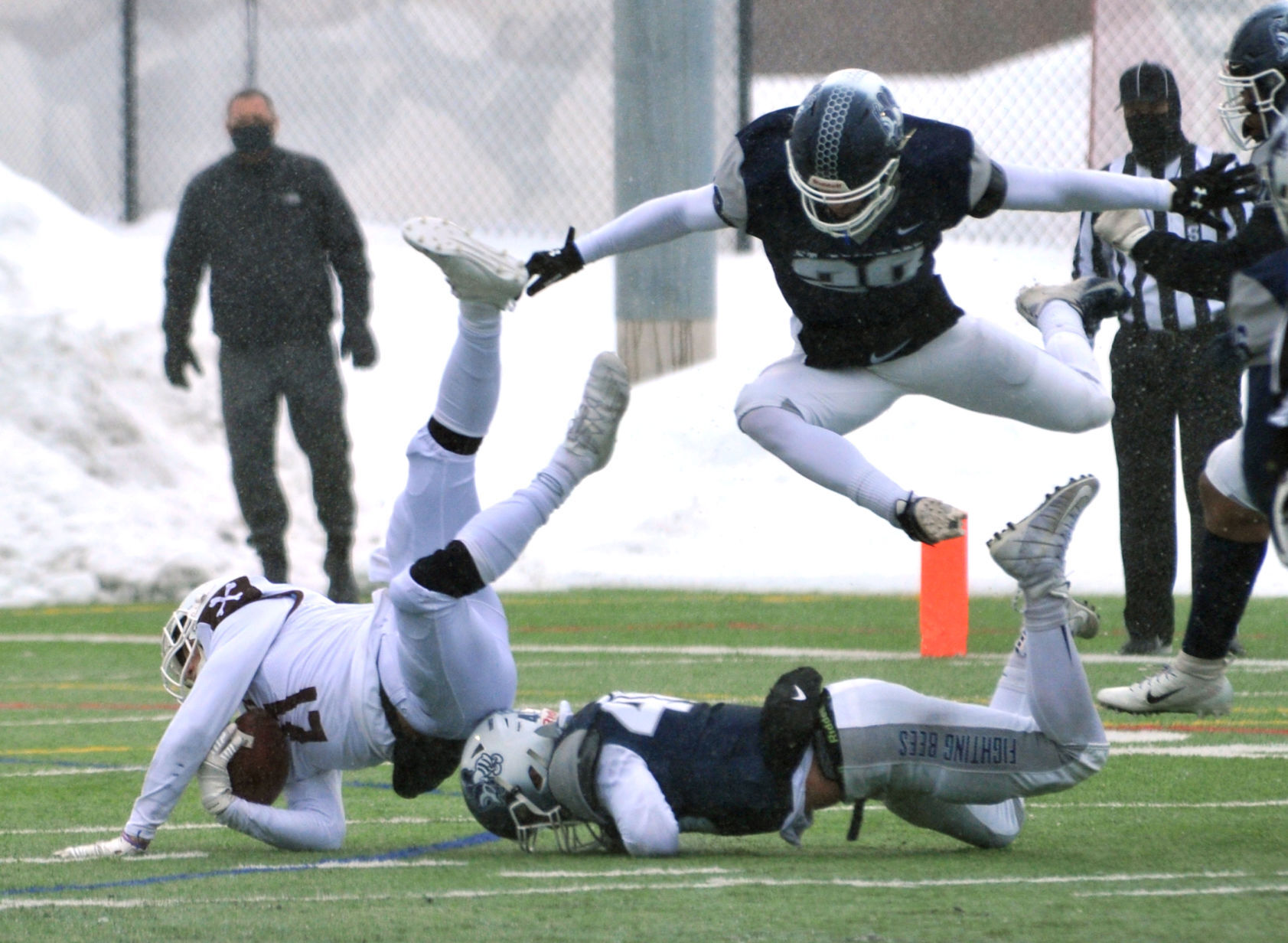 022121-qc-spt-ambrose football